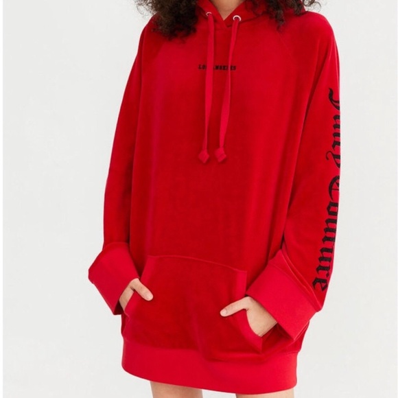 Juicy Couture Tops - Juicy Couture Los Angeles Velour Oversize Hoodie M